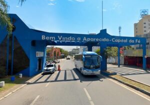 Aluguel de ônibus semi-leito