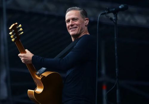 Locação de Vans e Micro-ônibus para o Show do Bryan Adams