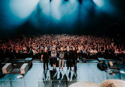 Locação de vans para o show do Dream Theater